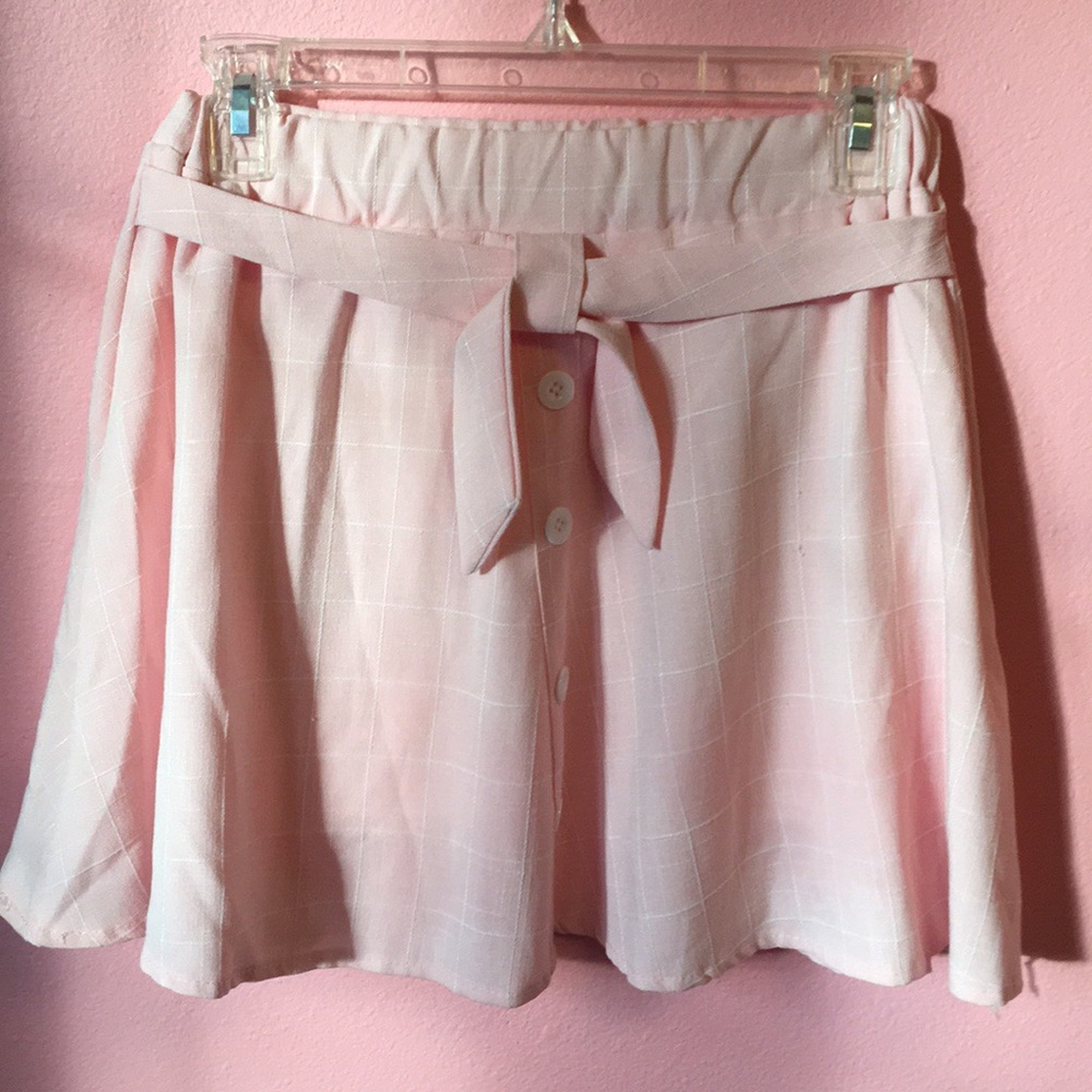*SPRING SALE* 🎀 pink grid skirt/skort 🎀